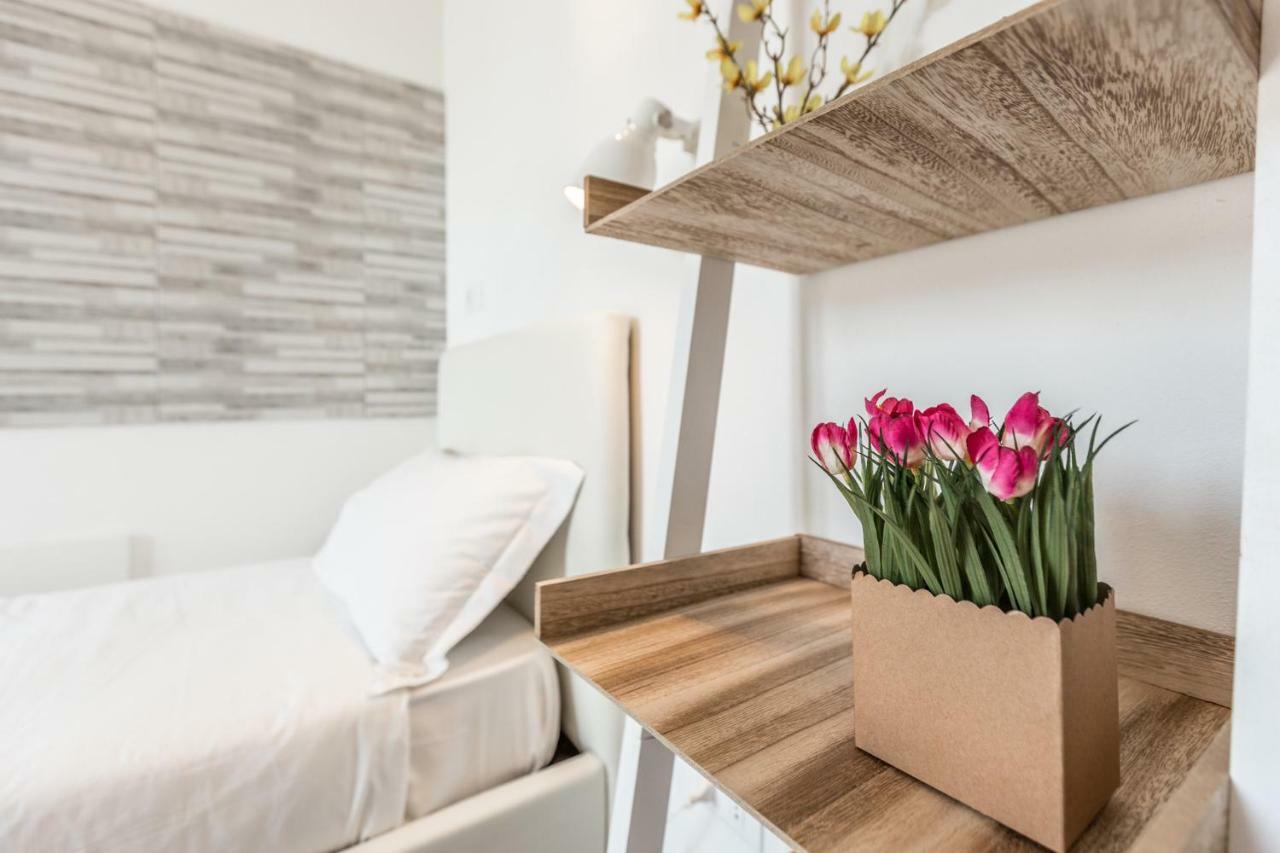 בולוניה Central City Rooms Executive Suite מראה חיצוני תמונה