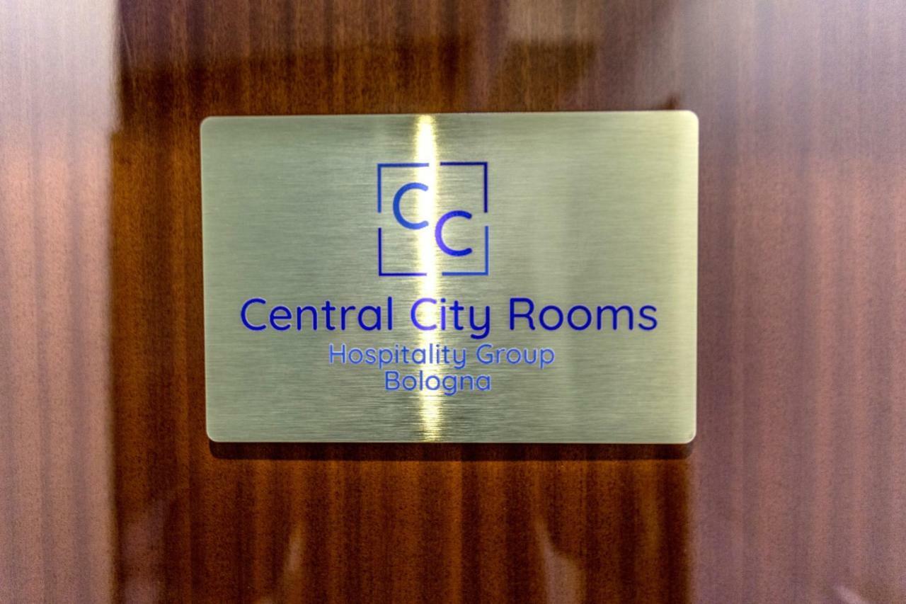 בולוניה Central City Rooms Executive Suite מראה חיצוני תמונה