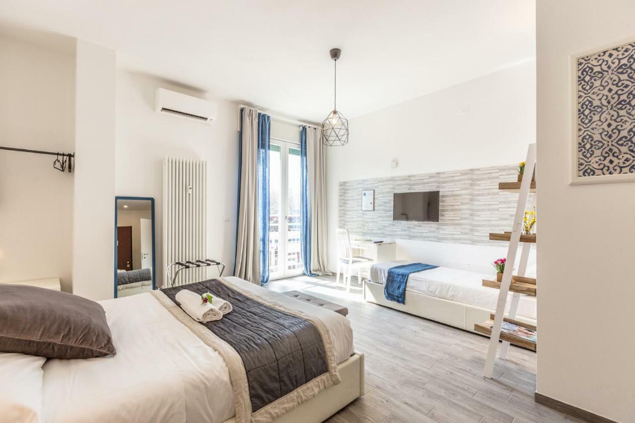 בולוניה Central City Rooms Executive Suite מראה חיצוני תמונה